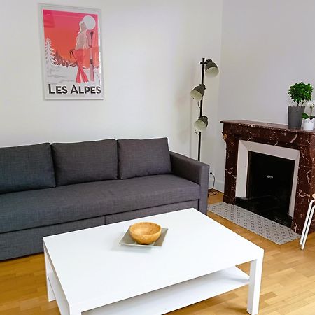 102 - Appart Renove Avec Grand Salon Et 1 Chambre - Tram Et Clinique Mutualiste A 1 Min Grenoble Exterior foto