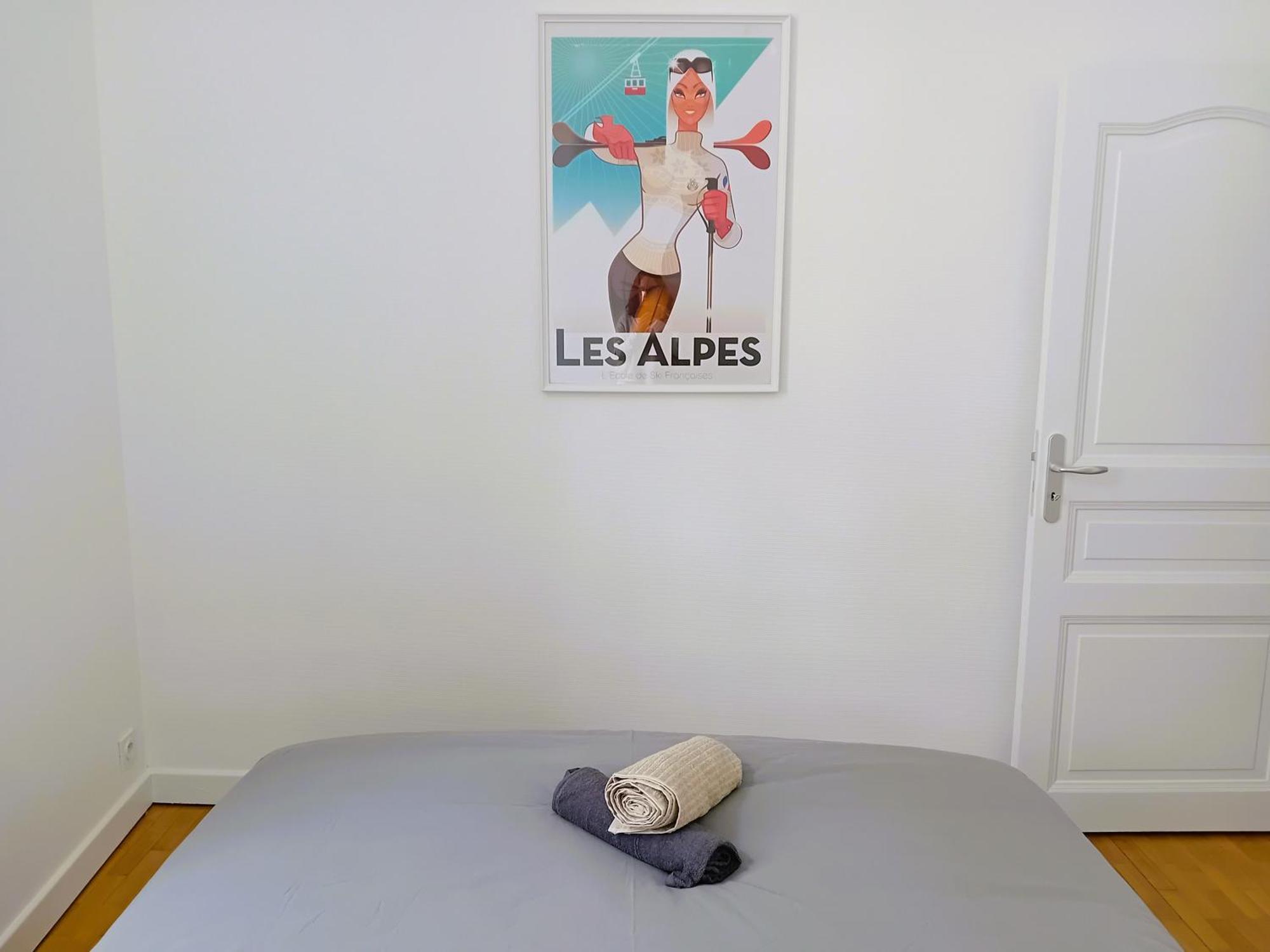 102 - Appart Renove Avec Grand Salon Et 1 Chambre - Tram Et Clinique Mutualiste A 1 Min Grenoble Exterior foto